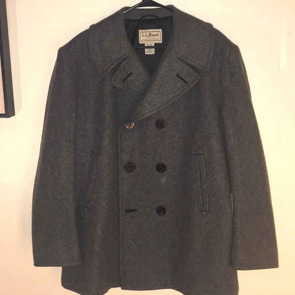 L.L. Bean men’s pea coat - Picture 2 of 4